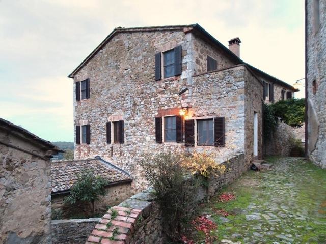 Castello Di Montalto Aparthotel คาสเตลนูโอโว เบราร์เดนกา ห้อง รูปภาพ