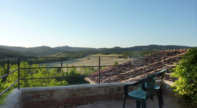 Castello Di Montalto Aparthotel คาสเตลนูโอโว เบราร์เดนกา ห้อง รูปภาพ
