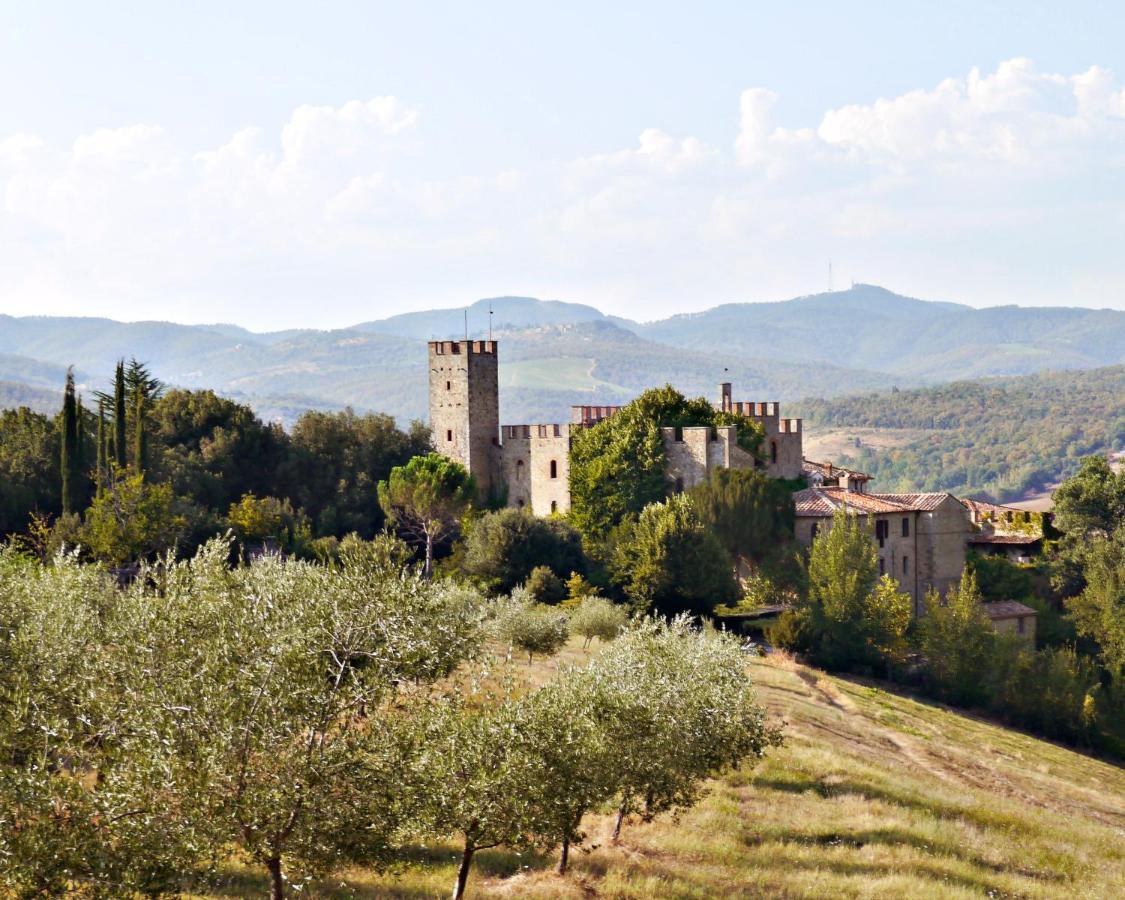 Castello Di Montalto Aparthotel คาสเตลนูโอโว เบราร์เดนกา ภายนอก รูปภาพ